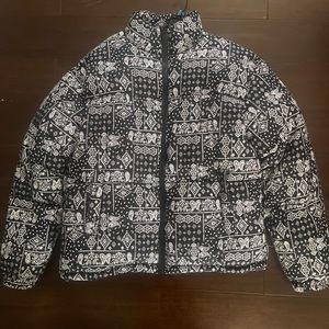 Black and white flag pattern bubble coat
